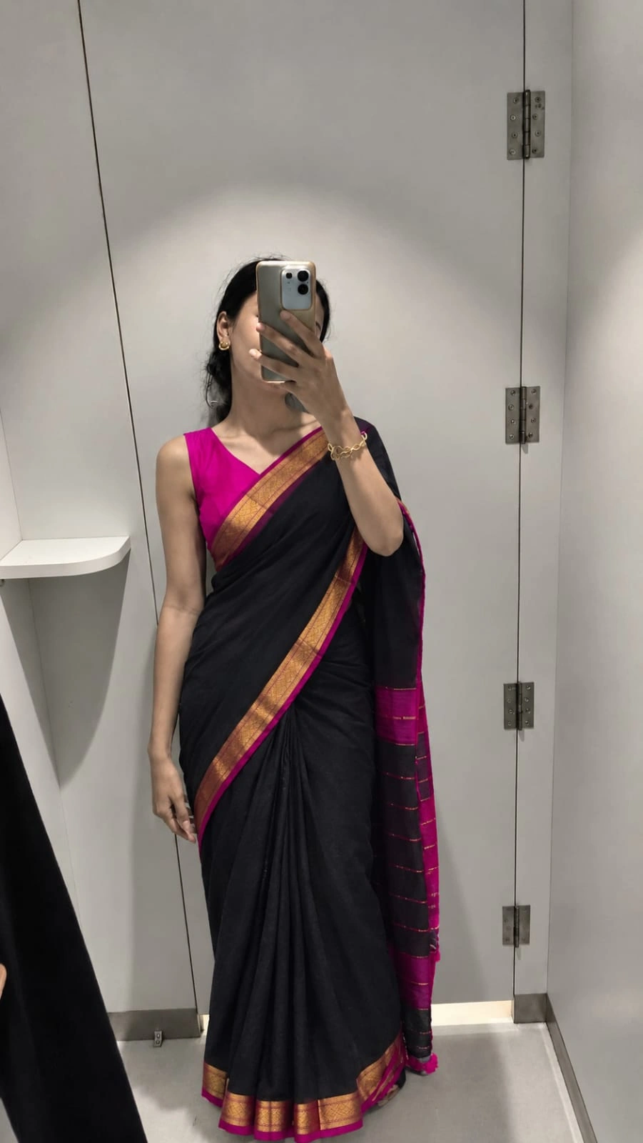 Single Thread Mulcotton Saree